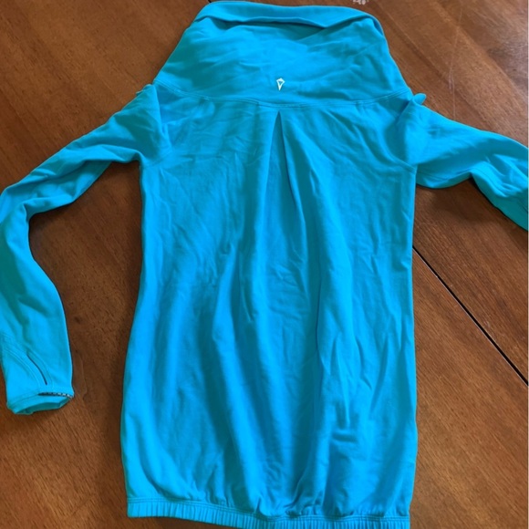 Ivivva Light Blue girls Sweater Wrap 10 - Picture 6 of 13